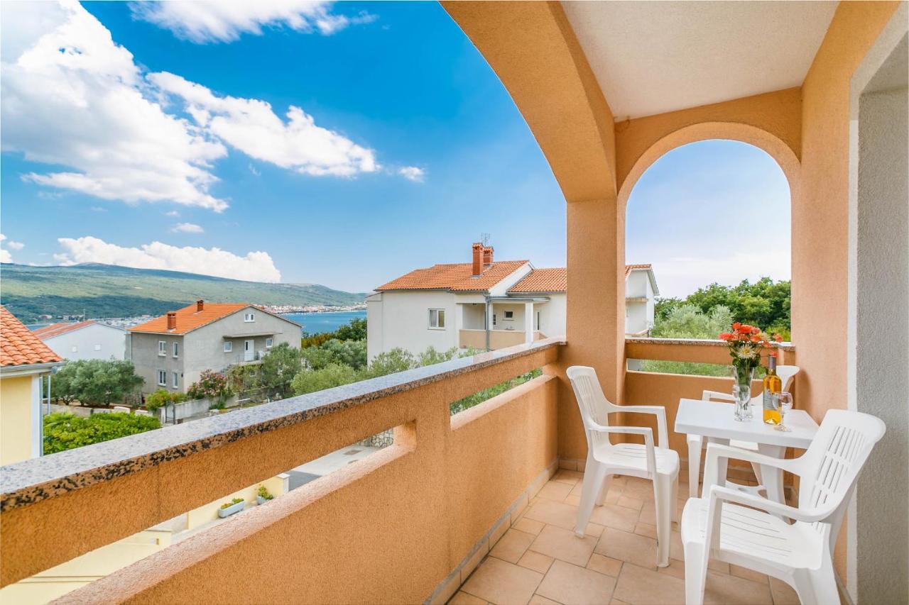Apartmani Luka Kornić エクステリア 写真
