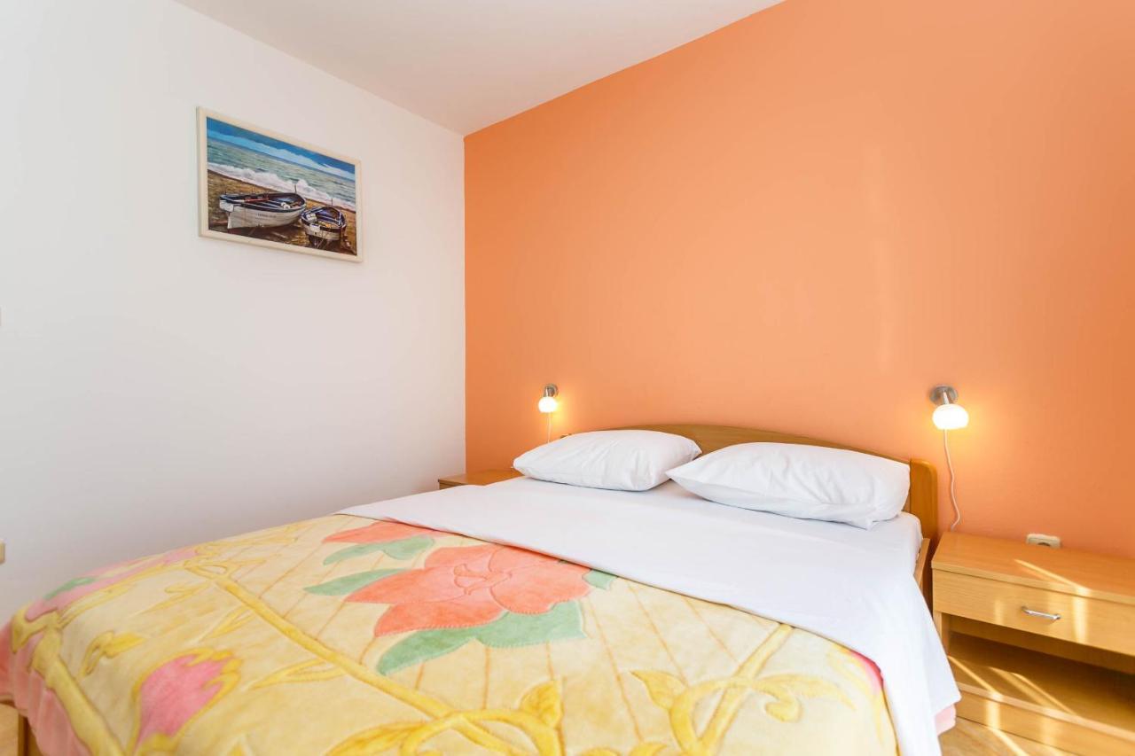 Apartmani Luka Kornić エクステリア 写真